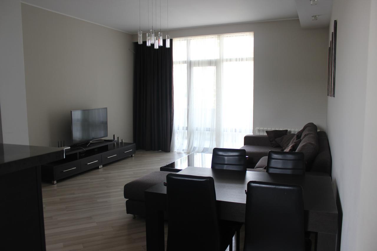 Mtatsminda Apartment Tbilisi Buitenkant foto