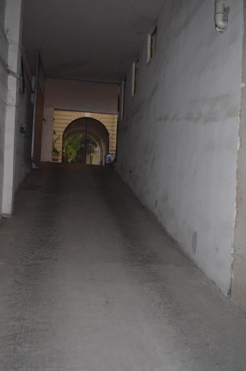 Mtatsminda Apartment Tbilisi Buitenkant foto